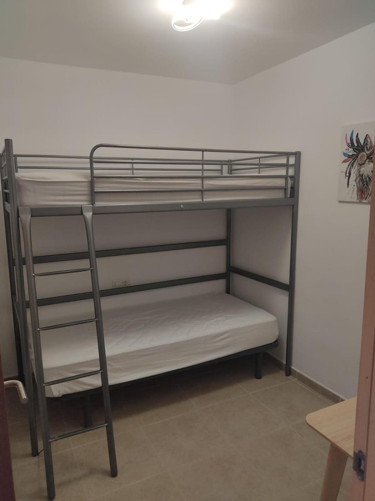 شقة Apartamento En Roses Con Parking Y Piscina المظهر الخارجي الصورة